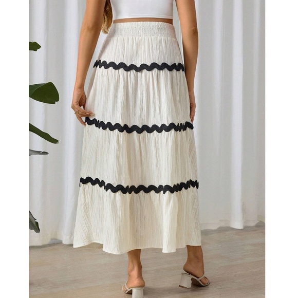 Maternity  Colorblock High Waist Maxi Skirt - Picture 5 of 6